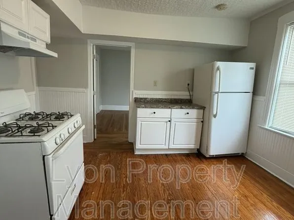318 Paradis Ave #3, Woonsocket, RI 02895