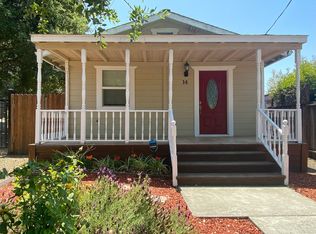 14 Grandview Ave, Petaluma, CA 94952