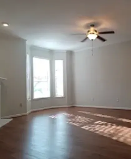 3 bed, 1943 sqft, $1,950 — Photo 4