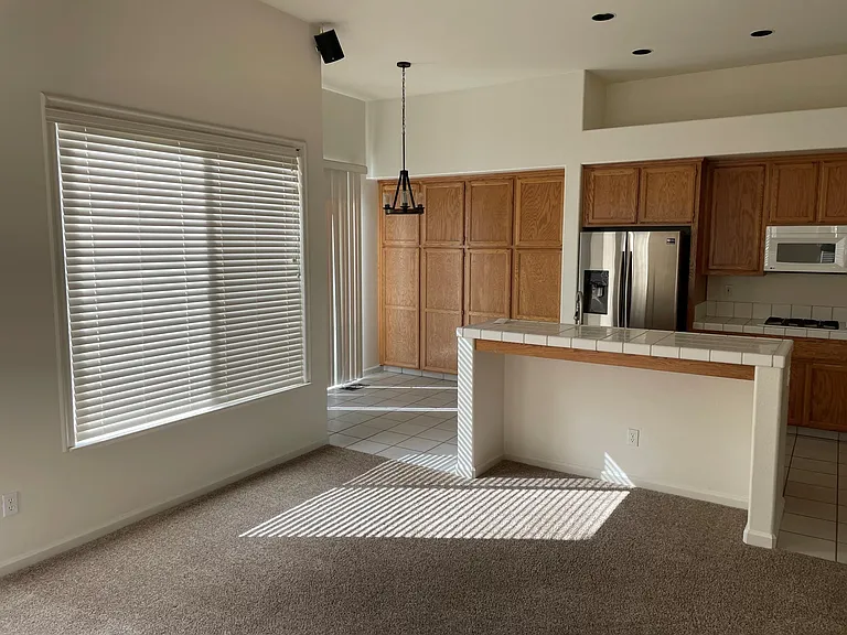 5244 Tapestry Ct — Photo 8