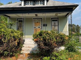 17424 Dequindre St, Hamtramck, MI 48212