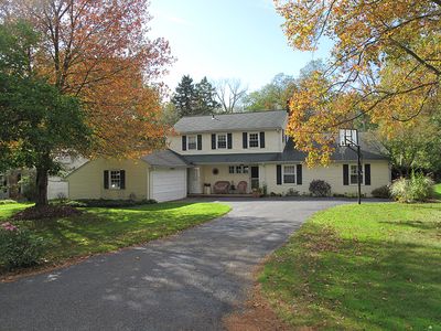 17084 Sunset Dr, Chagrin Falls, OH, 44023