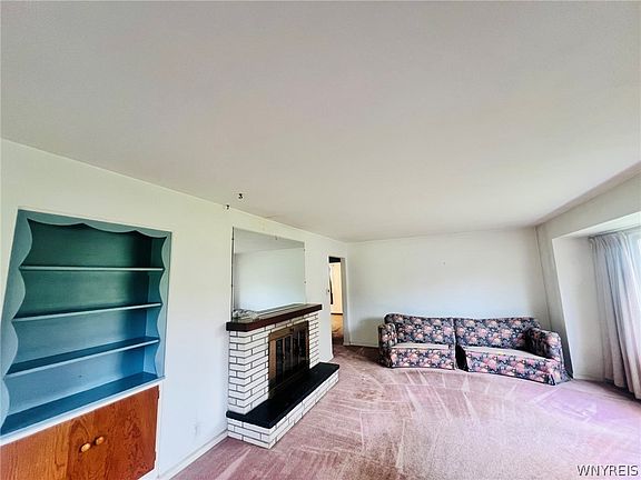 3rd image of 4177 Norway Pl