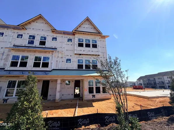 3146 James Slaughter Rd, Fuquay Varina, NC 27526