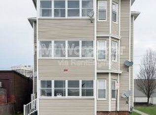8 Pond St APT 1, Worcester, MA 01604