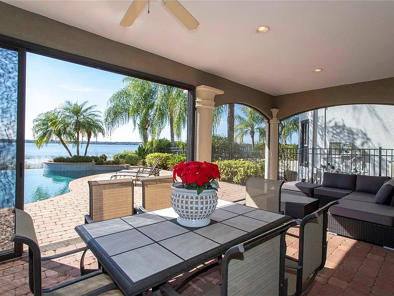 7926 Versilia Dr — Photo 40