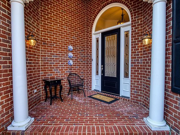 4th image of 213 Birch Tree Cir