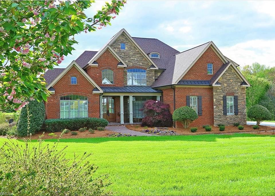 1st image of 6795 Meadow View Dr