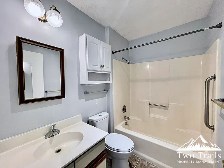 316 Huff St #2B — Photo 4