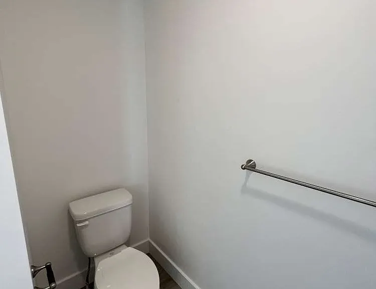 354 W 3085 S — Photo 11