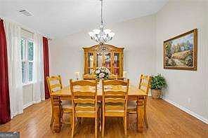 2nd image of 50 Camden Way