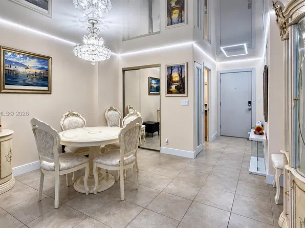 1904 S Ocean Dr, Hallandale Beach, FL