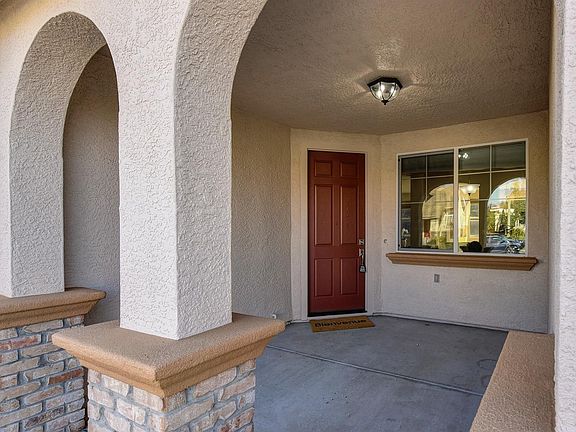 3rd image of 2288 Petruchio Way