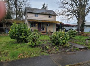 348 18th St, Springfield, OR 97477