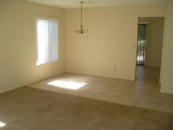 5th image of 137 Avenida Las Brisas APT B