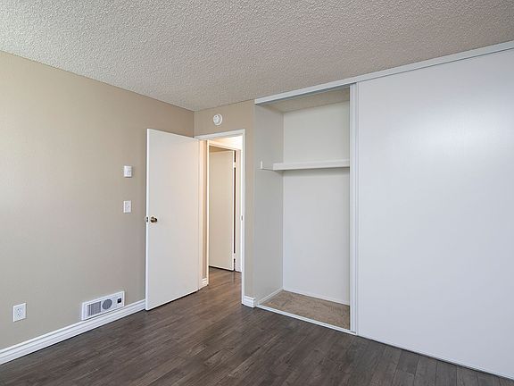 5th image of 8633 La Mesa Blvd APT 59