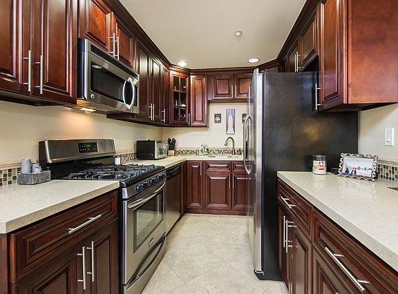3rd image of 4220 Fair Ave APT 105
