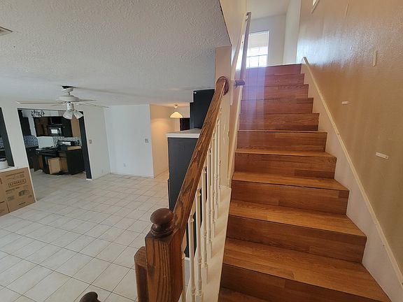 5th image of 17002 Coventry Park Dr