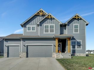7253 N 50th St, Lincoln, NE 68514