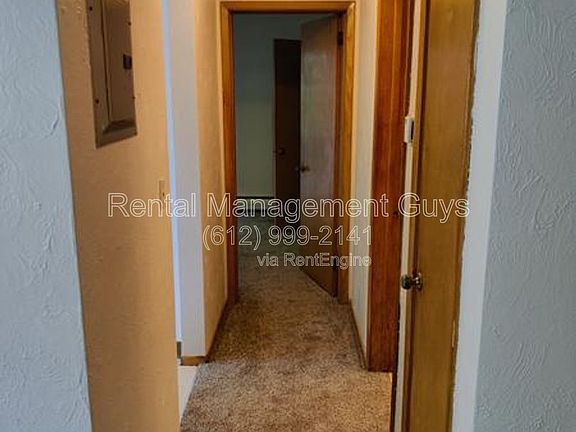 3rd image of 435 Front Ave APT 7