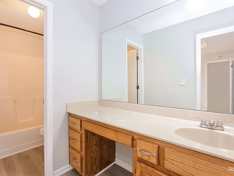 11224 N Marsh Ave — Photo 10