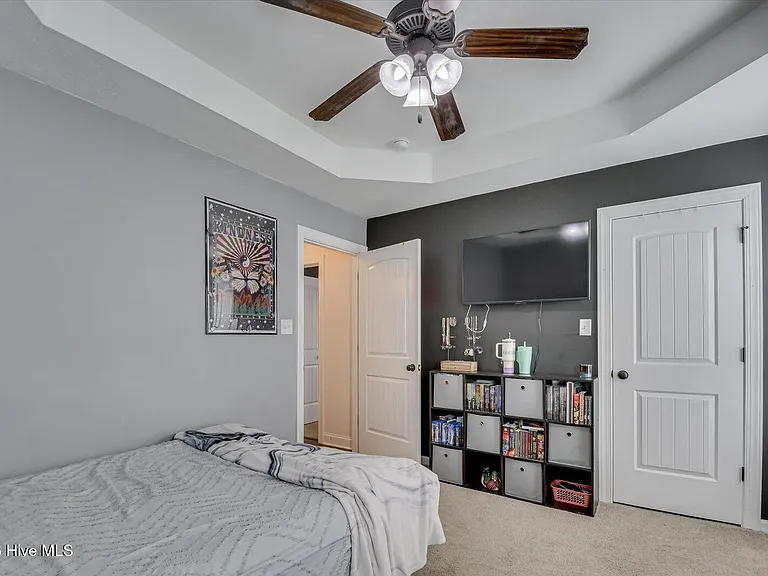 705 Neville St — Photo 23