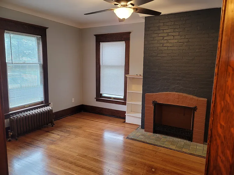 547 Paris Ave SE #1 — Photo 16