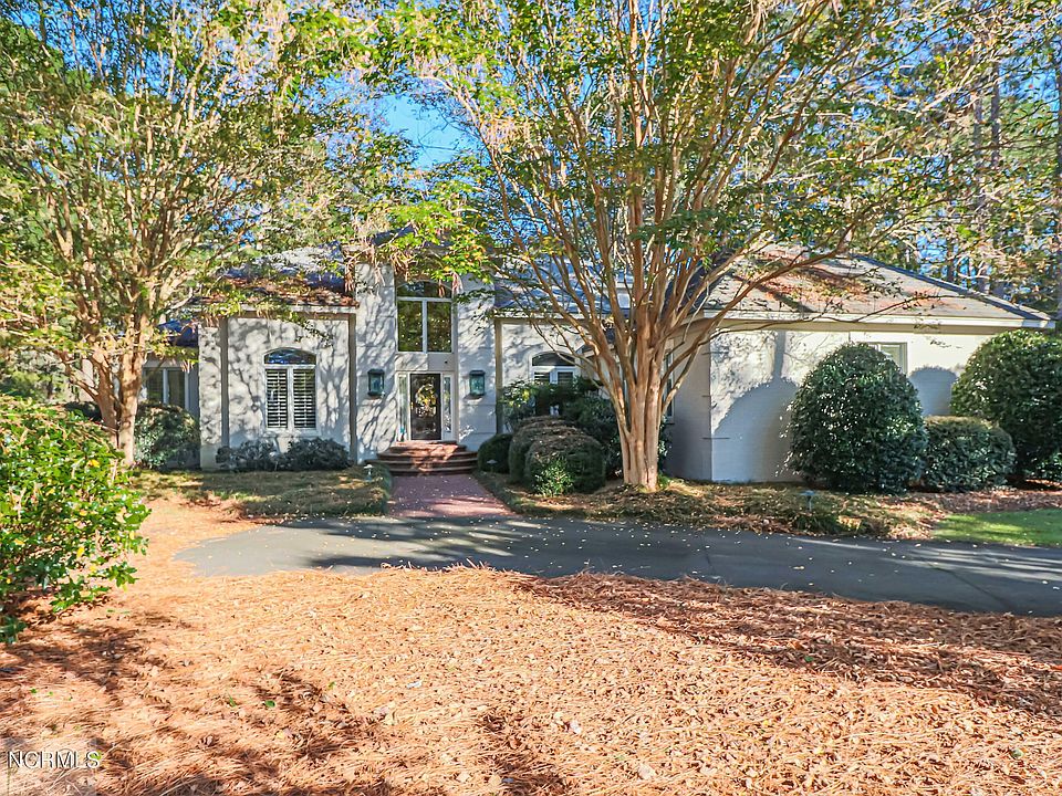 1st image of 116 Long Leaf Ln