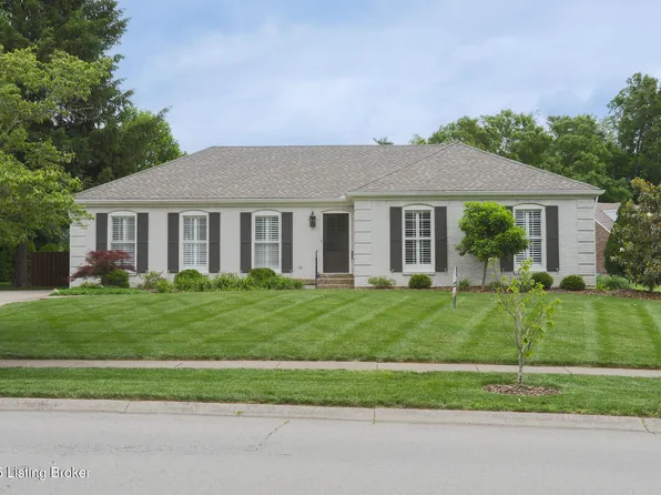 1303 Ambridge Dr, Windy Hills, KY 40207