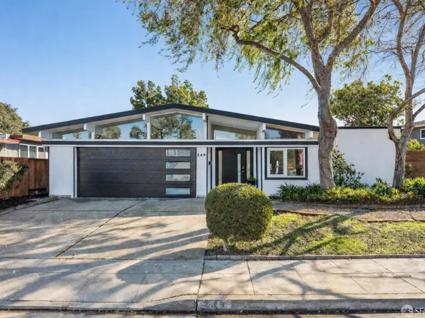 249 Sandpiper Ct, Foster City, CA 94404