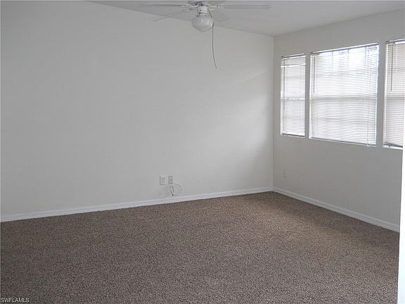 3rd image of 3302 26th St W Unit 2