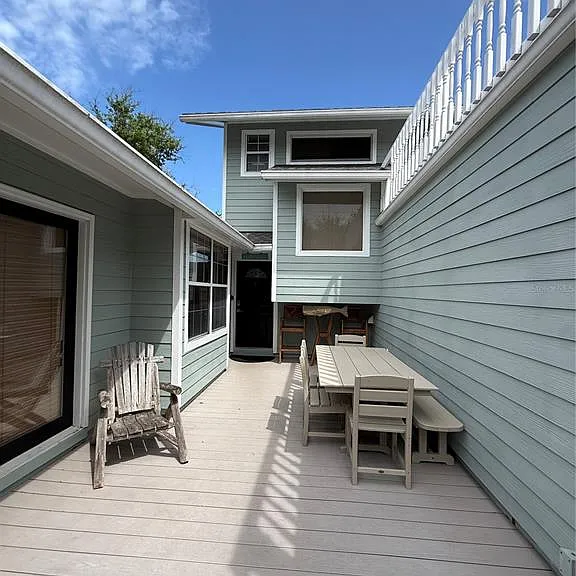 509 N Peninsula Ave — Photo 2