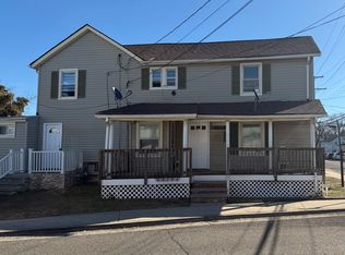 251 1st St FLOOR 1, Keyport, NJ 07735