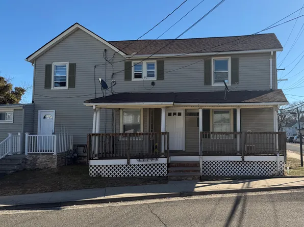 251 1st St Floor 1, Keyport, NJ 07735