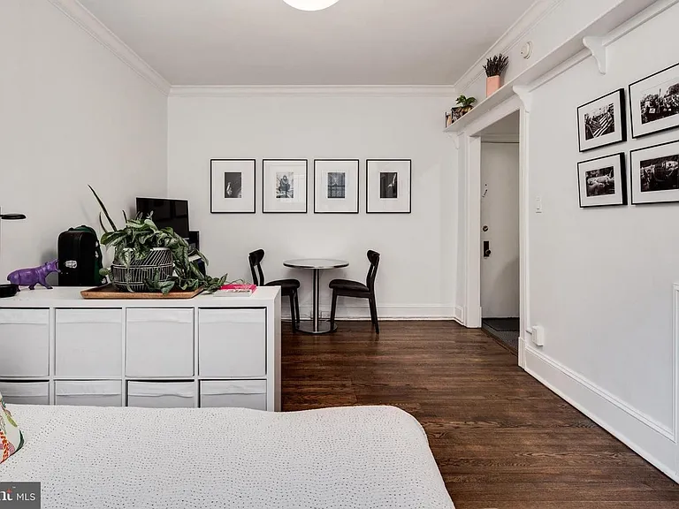 1954 Columbia Rd NW #109 — Photo 10