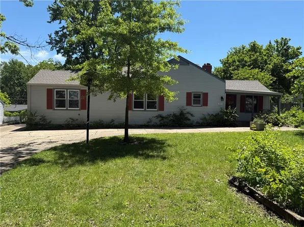 6701 W 77th Ter, Overland Park, KS 66204