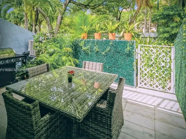 798 Crandon Blvd APT 55-B, Key Biscayne, FL 33149