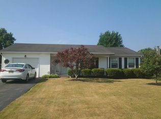 447 Crosby Ln, Rochester, NY 14612