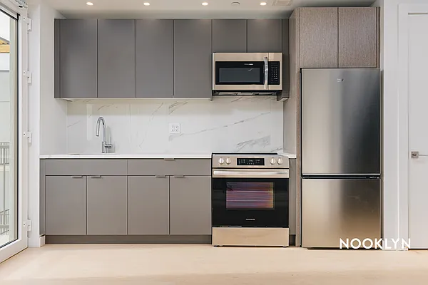 Rented by Nooklyn NYC LLC | media 66