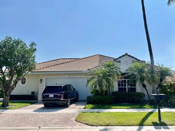 2921 Twin Oaks Way, Wellington, FL 33414
