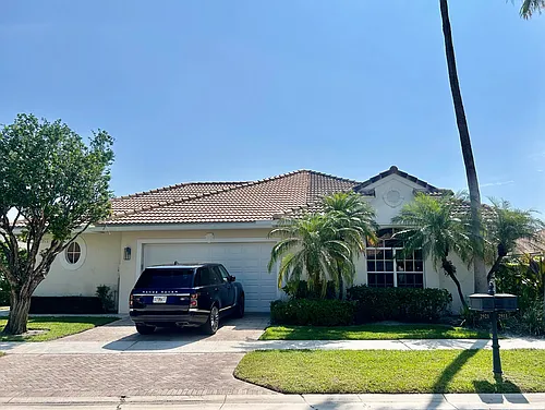 2921 Twin Oaks Way Photo 1