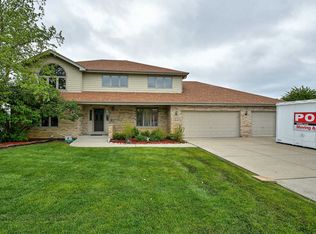 10140 Cromwell Ct, Mokena, IL 60448