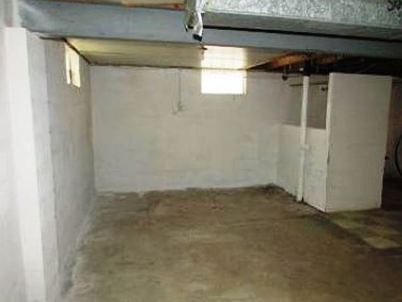 4th image of 223 Lettie Ave
