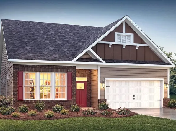 253 Oakmonte Cir, Greenwood, SC 29649