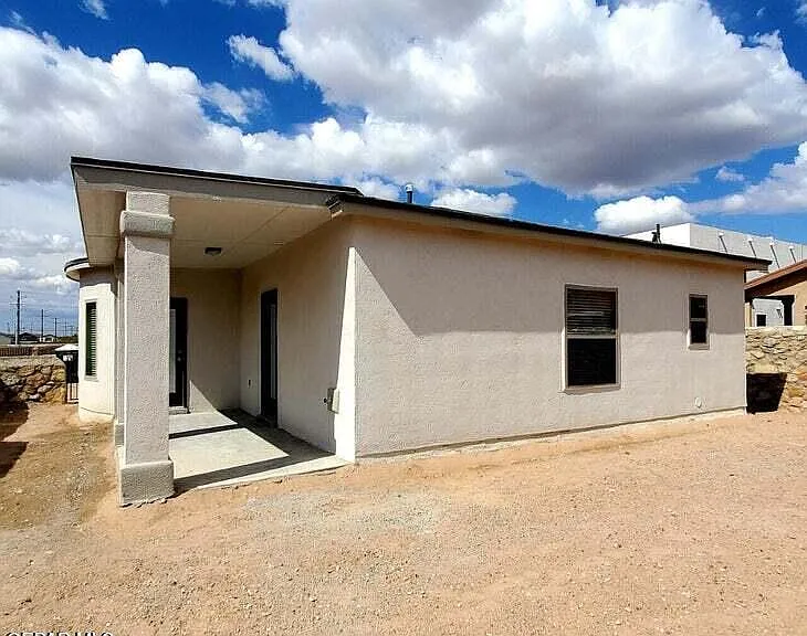 332 La Puesta Dr — Photo 9