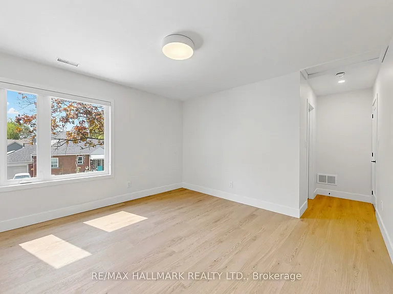 367 Woodmount Ave #2 — Photo 30