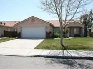 14143 Chagall Ln, Fontana, CA 92335