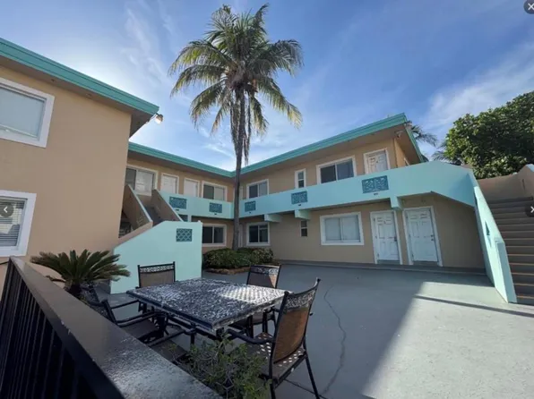323 Monroe St APT 2, Hollywood, FL 33019