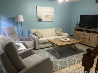 101 N Pine St APT 9, New Smyrna Beach, FL 32169