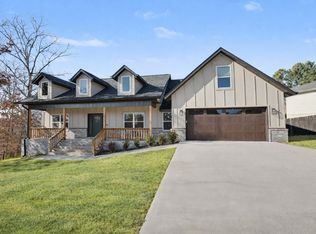 6 Penzance Dr, Bella Vista, AR 72714